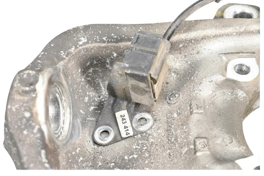 03-08 Maserati Quattroporte Front Left Driver Side Spindle Knuckle Hub OEM