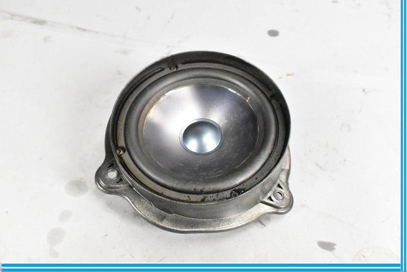 Load image into Gallery viewer, 06-11 Mercedes CLS550 CLS55 AMG W219 Front Right Door Sound Audio Speaker Oem

