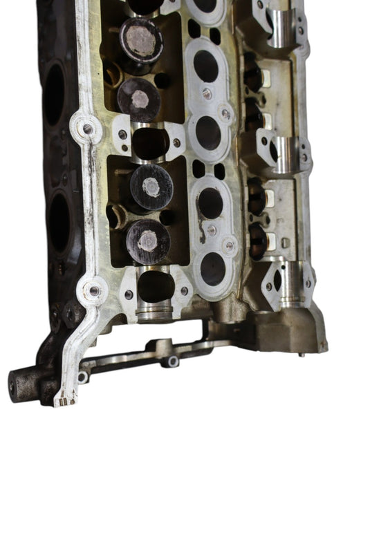 13-21 Jaguar X152 F-Type F-Pace Engine Motor Right Cylinder Head Oem