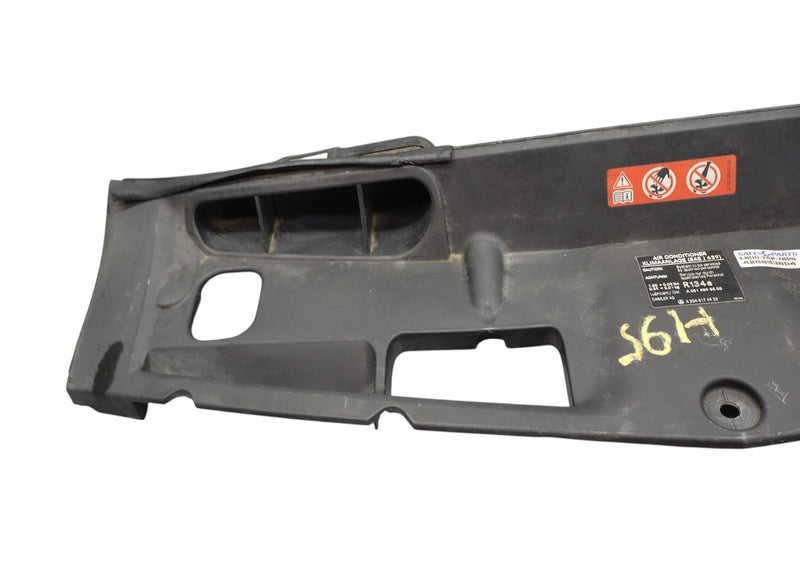 Load image into Gallery viewer, 08-14 Mercedes W204 C250 C300 Radiator Fan Shroud Upper Trim Cover Oem
