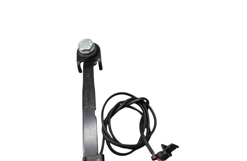 Load image into Gallery viewer, 03-13 Maserati Quattroporte M139 Front Right Side Seat Belt Buckle 67672600 Oem
