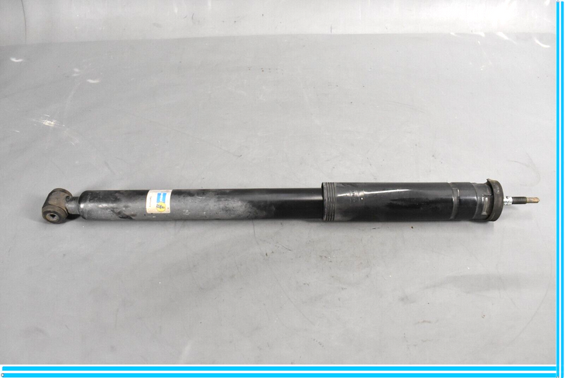 Load image into Gallery viewer, 03-09 Mercedes CLK550 W209 Rear Right Side Shock Absorber Strut Oem

