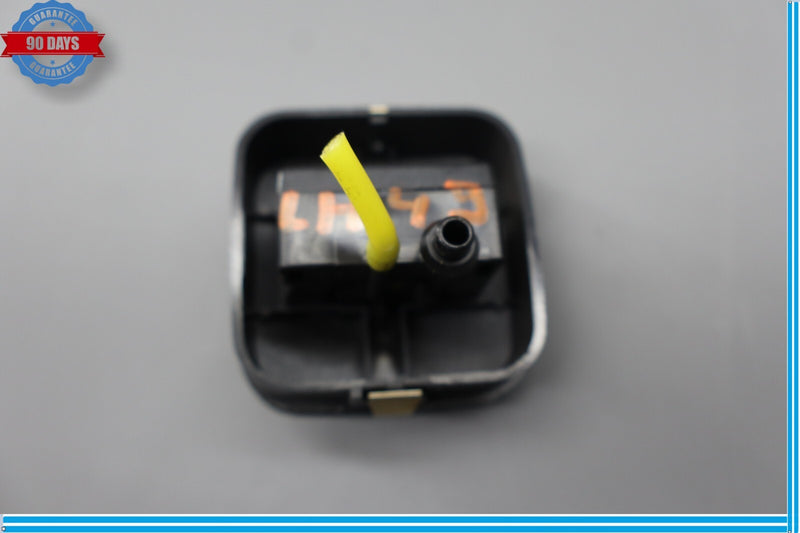 Load image into Gallery viewer, 00-12 Mercedes R230 SL500 SL55 AMG Left Lumbar Control Switch 2208000878 Oem
