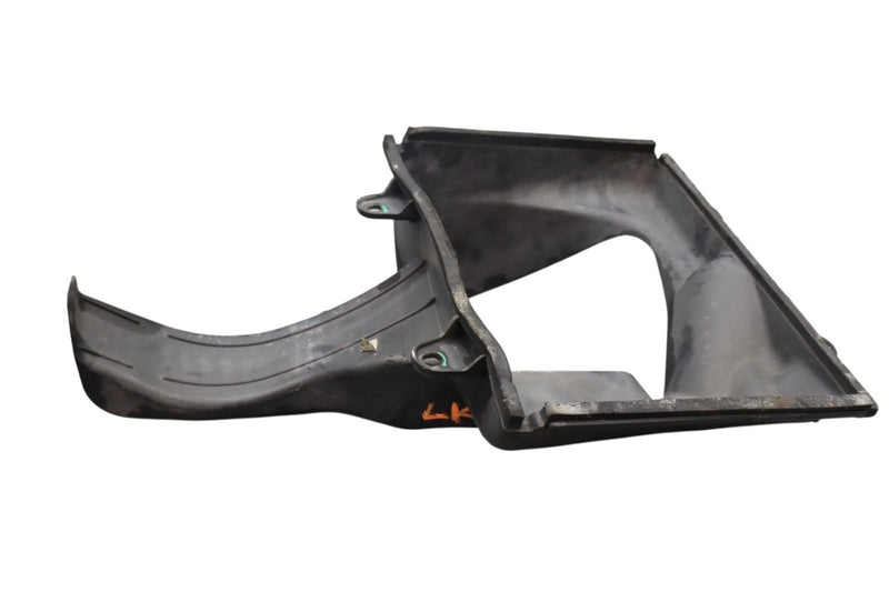 Load image into Gallery viewer, 14-20 Maserati Ghibli M157 Front Left Intercooler Duct Shroud 670004140 Oem
