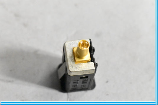 09-15 BMW 750i 750Li F01 F02 USB Socket Input Receiver 9167196 Oem