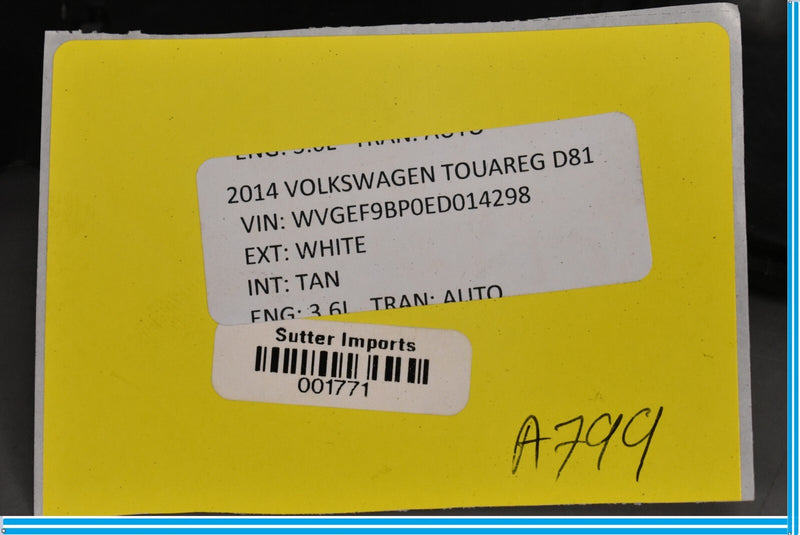 Load image into Gallery viewer, 11-17 Volkswagen VW Touareg Engine Cover Plastic Trim With VW Logo 7P6971797 Oem
