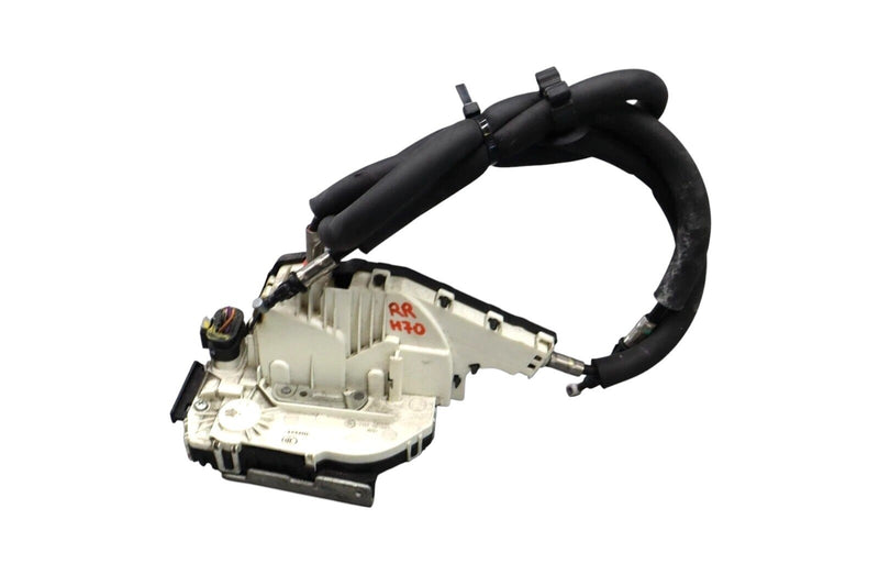 Load image into Gallery viewer, 14-20 Maserati Quattroporte Rear Right Passenger Door Lock Latch Actuator Oem
