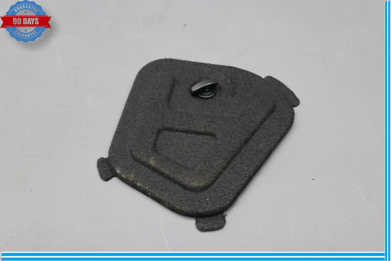Load image into Gallery viewer, 11-13 Hyundai Equus Rear Left Driver Side Tail Light Lamp Cover Trim Oem
