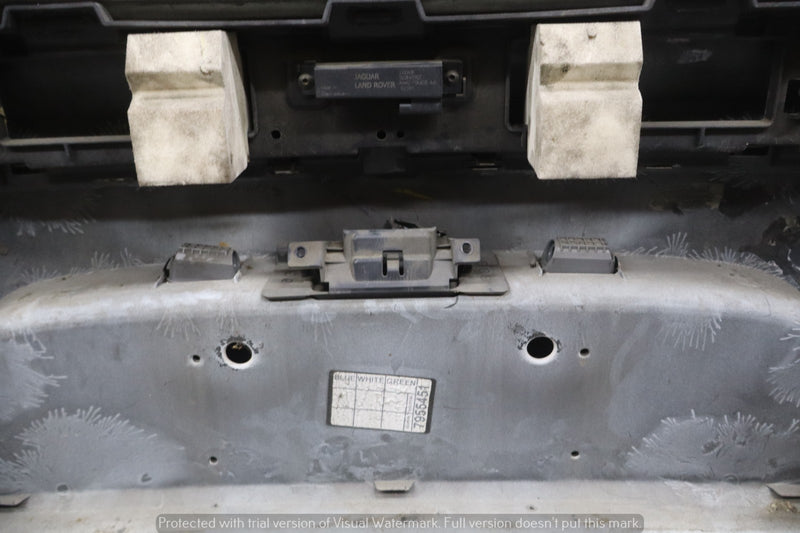 Load image into Gallery viewer, 10-15 Jaguar X351 XJ XJL XJR Rear Bumper Cover Panel Assembly White Oem
