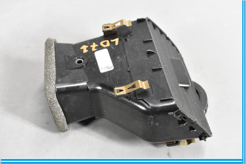 Load image into Gallery viewer, 11-14 Volkswagen VW Touareg Front Left Driver Dashboard Air Vent Oem
