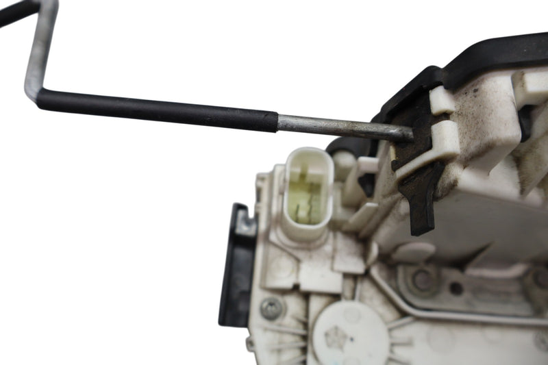 Load image into Gallery viewer, 14-17 Maserati Ghibli Front Right Side Door Lock Latch Actuator 670003103 Oem
