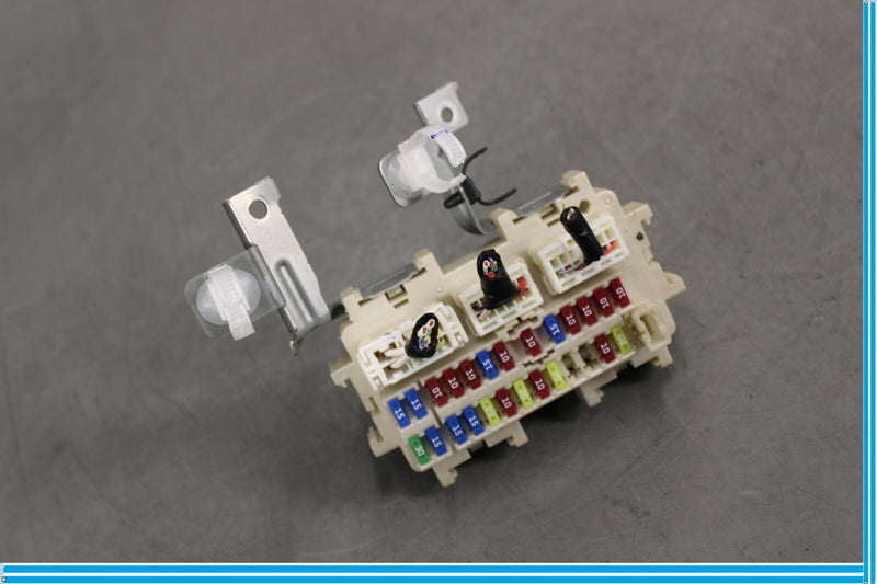 Load image into Gallery viewer, 11-17 Infiniti QX56 QX80 Fuse Box Junction Block Control Unit Module Oem
