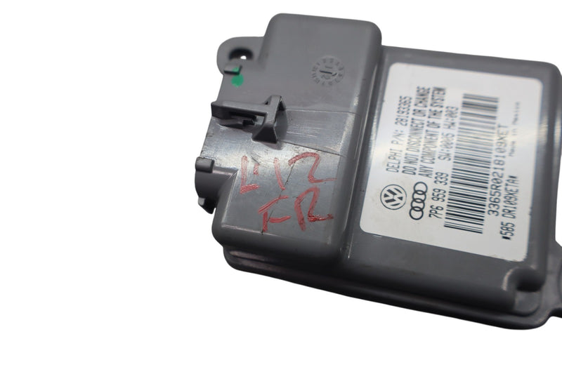 Load image into Gallery viewer, 11-17 Volkswagen Touareg VW Front Right Seat Occupant Detection Module Oem
