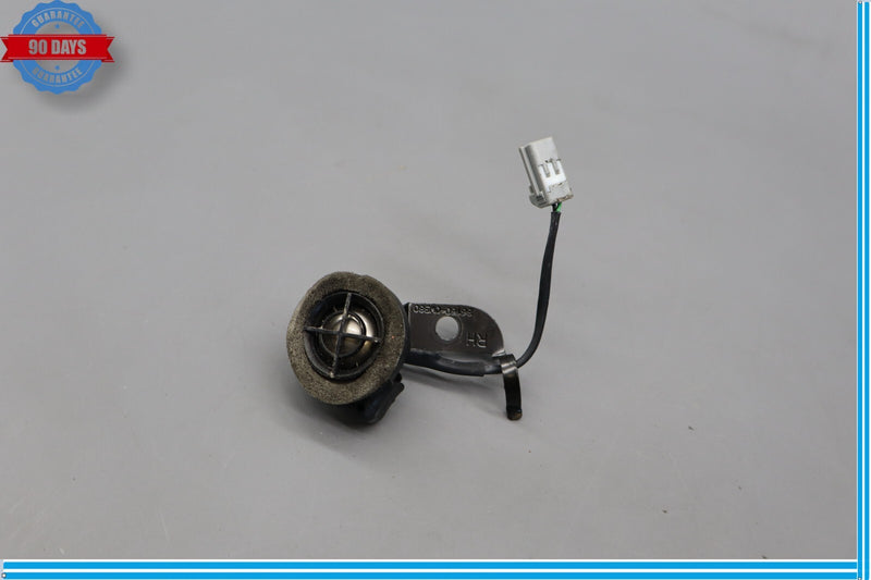 Load image into Gallery viewer, 02-10 Lexus SC430 Front Right Passenger Side Upper Mark Levinson Tweeter Oem

