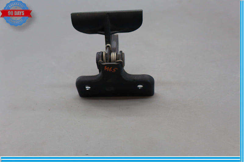 Load image into Gallery viewer, 06-12 Mercedes X164 GL450 GL550 Front Hood Bonnet Release Lock Safety Latch oem
