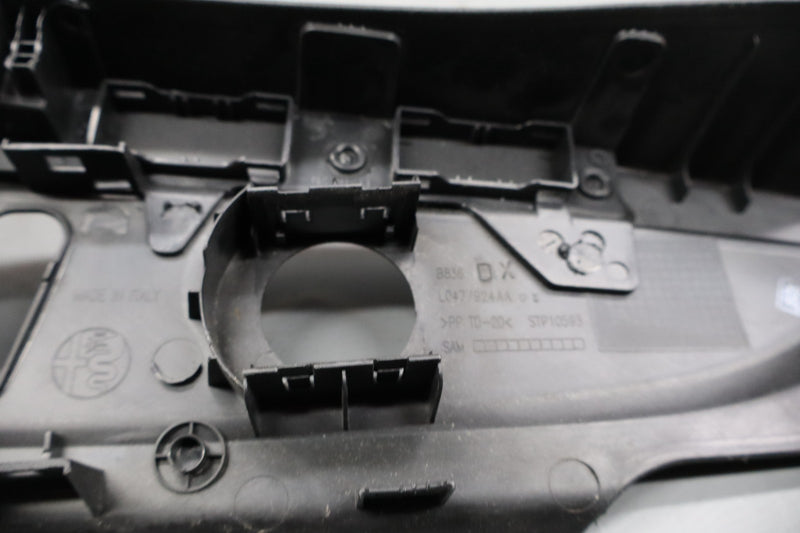 Load image into Gallery viewer, 17-19 Alfa Romeo Stelvio Front Right Passenger Seat Outer Switch Panel Cover Oem
