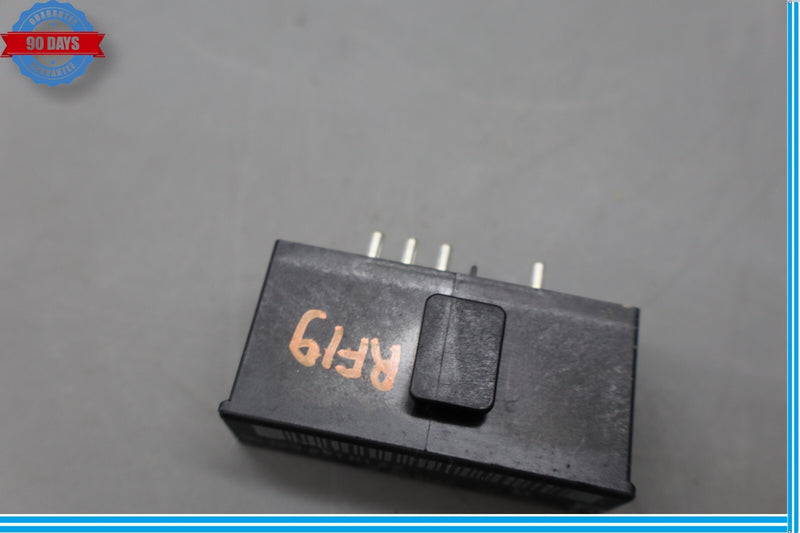 Load image into Gallery viewer, 90-02 Mercedes SL500 SL320 R129 Right Side Seat Backrest Lock Relay Modules Oem
