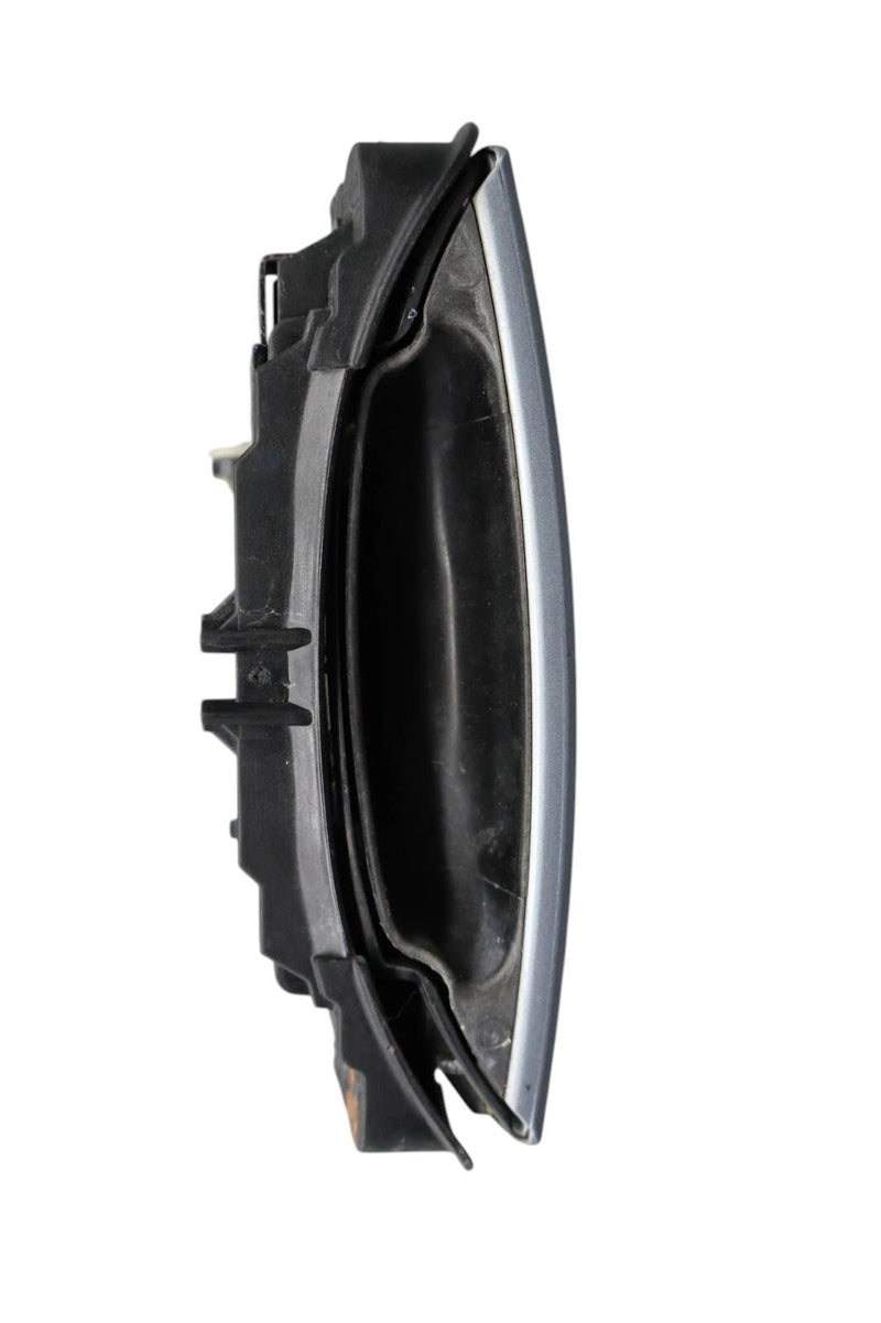 Load image into Gallery viewer, 06-13 Audi A3 A3 Quattro Front Right Side Exterior Door Handle 4b0839885 Oem
