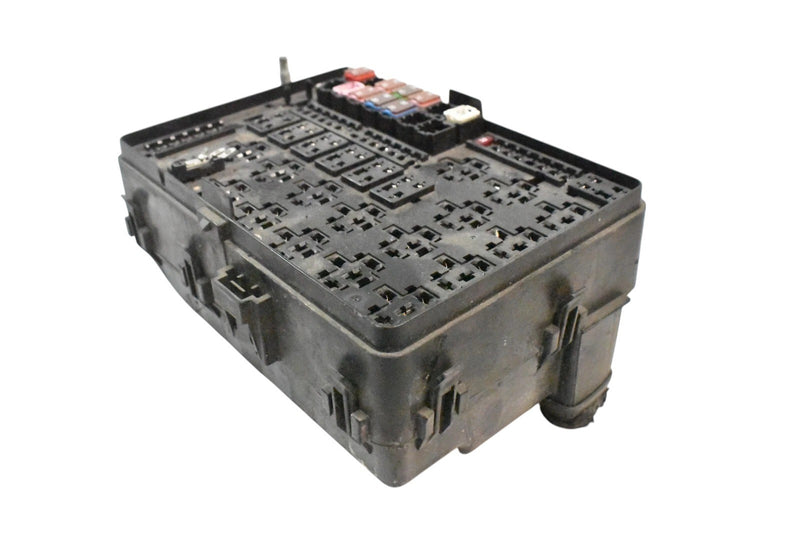 Load image into Gallery viewer, 14-16  Maserati Quattroporte M156 S 3.0L Engine Bay Fuse Box 7154763030 Oem
