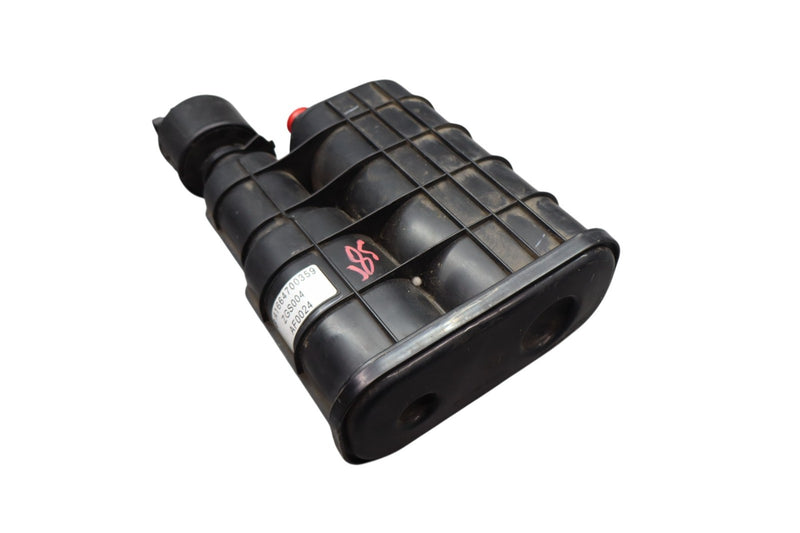 Load image into Gallery viewer, 12-19 Mercedes GL450 X166 GL550 Fuel Gas Vapor Charcoal Canister Filter Oem
