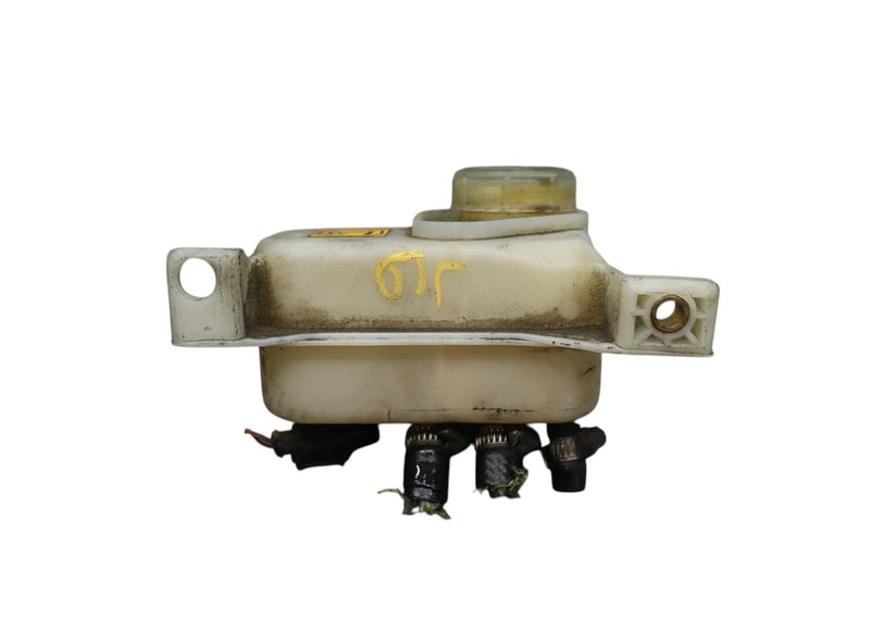 Load image into Gallery viewer, 03-08 Maserati Quattroporte M139 Brake Fluid Reservoir 203903 Oem
