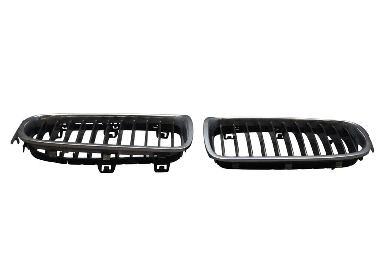 Load image into Gallery viewer, 12-18 BMW 320i 328i 428i F30 Right &amp; Left Side Radiator Hood Grill Grille Oem
