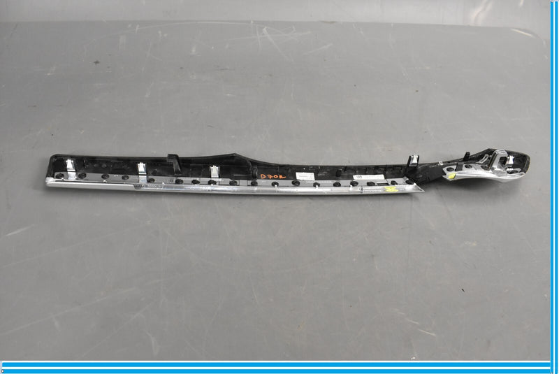 Load image into Gallery viewer, 09-15 BMW 750LI F01 F02 Front Right Passenger Door Trim Panel Cover Molding Oem
