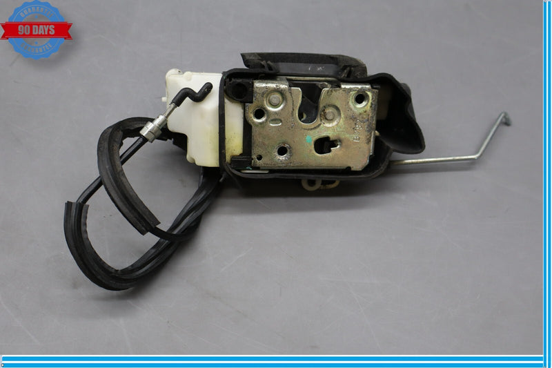 Load image into Gallery viewer, 03-13 Maserati Quattroporte M139 Front Right Side Door Lock Latch Actuator Oem
