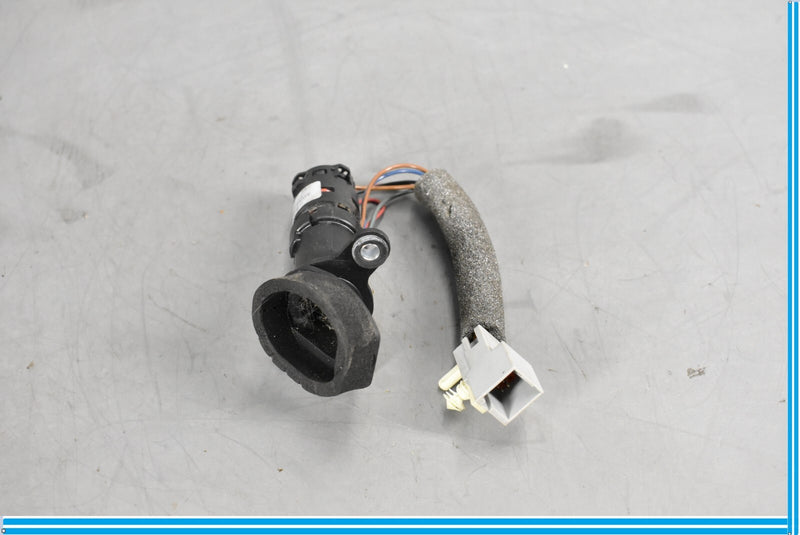 Load image into Gallery viewer, 10-18 Jaguar XJ XJL X351 HVAC A/C Ambient Air Temperature Sensor Oem
