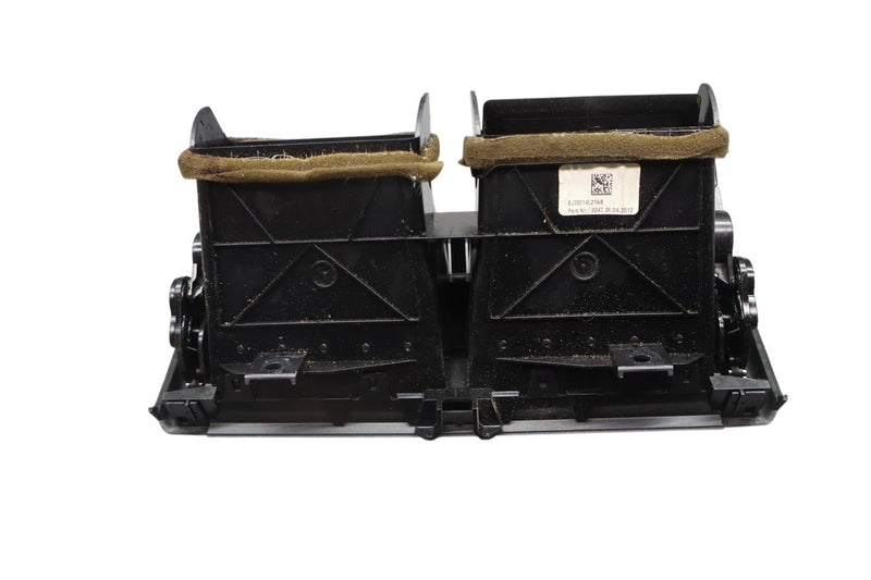 Load image into Gallery viewer, 12-19 LR Range Rover Evoque L538 Front Center AC Air Vent Grille Bezel Oem
