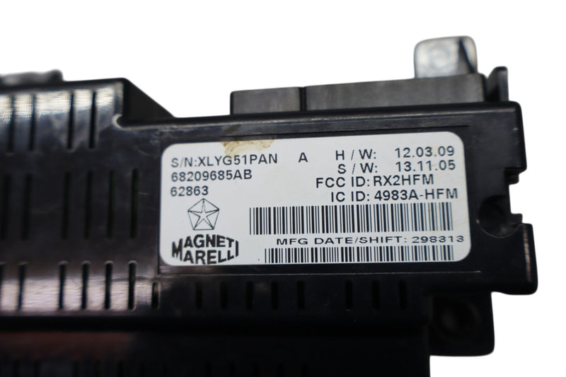 Load image into Gallery viewer, 14-17 Maserati Ghibli Telematic Communication Control Module Unit 68209685AB Oem
