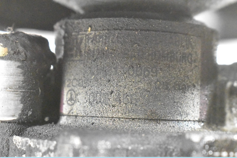 Load image into Gallery viewer, 01-11 Mercedes CLK55 AMG SLK55 AMG P/S Power Steering Pump A0024669701 Oem
