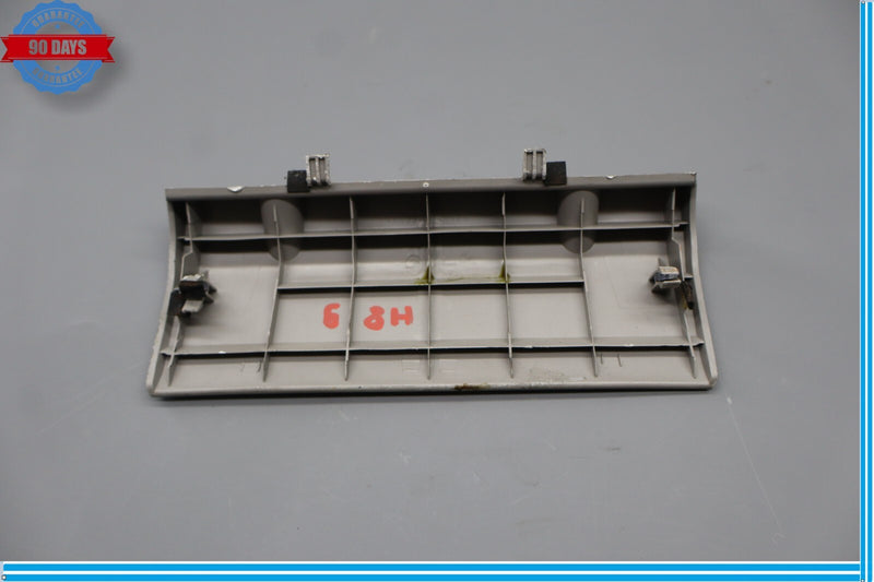 Load image into Gallery viewer, 01-06 Lexus LS430 XF30 Rear Left Driver Side Seat Upper Center Trim Cover Oem
