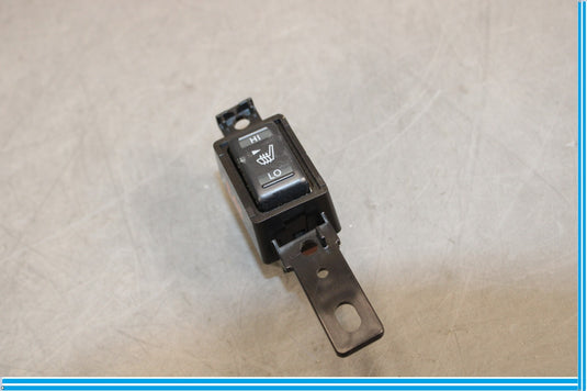 11-17 Infiniti QX56 QX80 Left Side 2nd Row Center Console Seat Heat Switch Oem