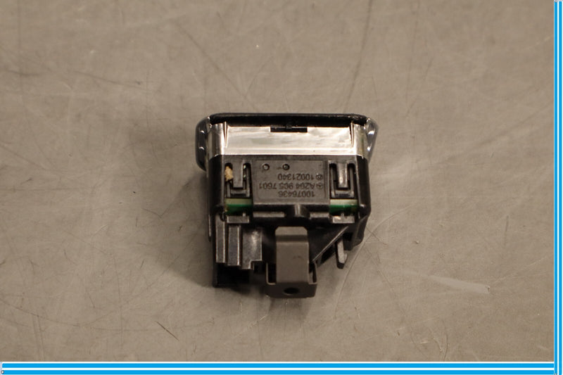 Load image into Gallery viewer, 10-18 Mercedes CLS550 E550 RearRear Right Side Door Window Control Switch Oem

