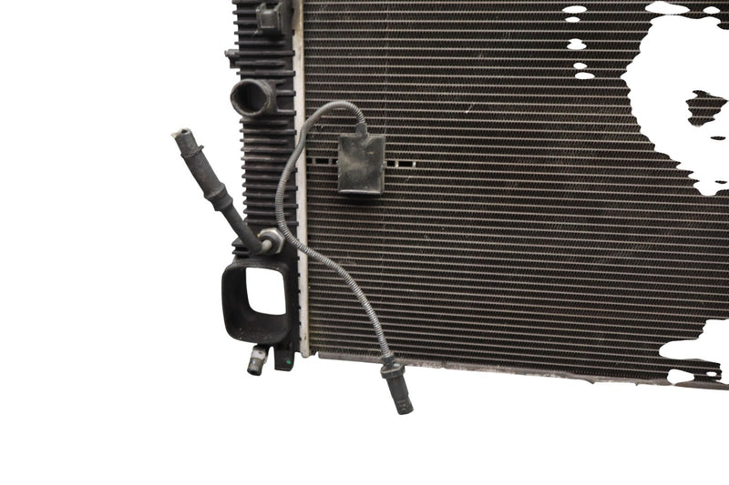 Load image into Gallery viewer, 10-13 Mercedes W221 S400 Engine Water Cooling Radiator A2215002103 Oem
