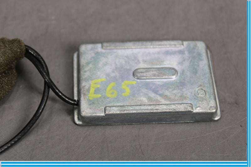 Load image into Gallery viewer, 03-12 Mercedes SL550 Windshield Command GPS Radio Antenna Receiver Module Oem
