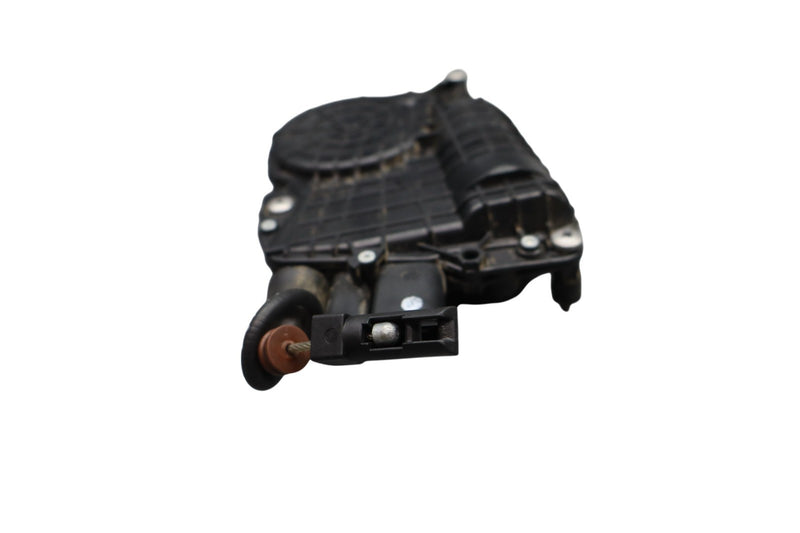 Load image into Gallery viewer, 09-16 BMW 750Li Xdrive 528i Front Right Passenger Soft Close Door Actuator OEM
