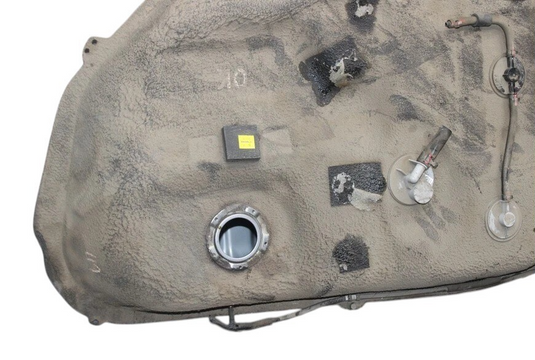 16-20 Hyundai Genesis Gas Fuel Tank Reservoir Assembly 31150B1510 Oem