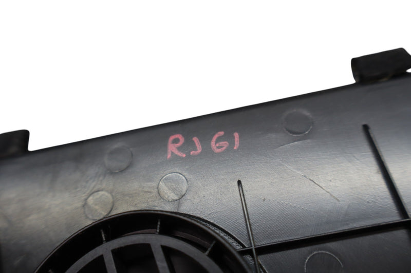 Load image into Gallery viewer, 11-13 Hyundai Equus SIG Right Passenger Side Dash Instrument Panel End Cap Oem
