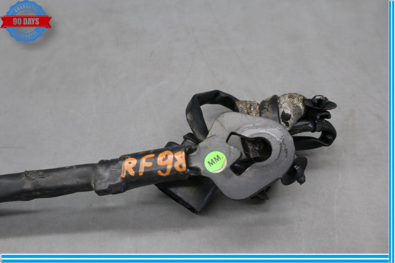 Load image into Gallery viewer, 11-17 Volkswagen Touareg Front Right Side Seat Belt Seatbelt Buckle Oem

