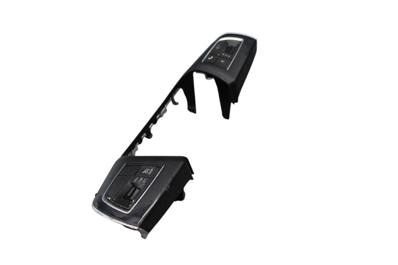 Load image into Gallery viewer, 14-22 Maserati Quattroporte Ghibli Front Steering Control Switches 670011862 Oem
