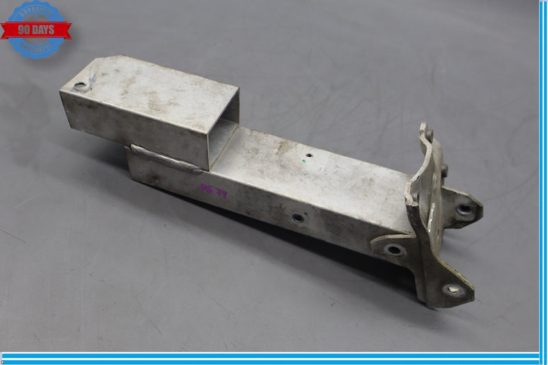 Load image into Gallery viewer, 09-15 BMW 750i 750Li Front Bumper Right Side Reinforcement Bracket Oem
