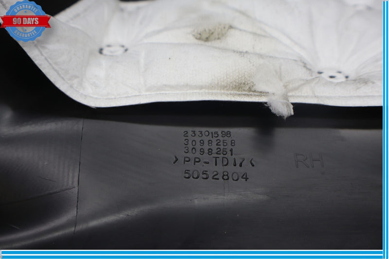 Load image into Gallery viewer, 13-19 Cadillac XTS Rear Right Door Sill Scuff Plate Trim Cover 23301598 Oem
