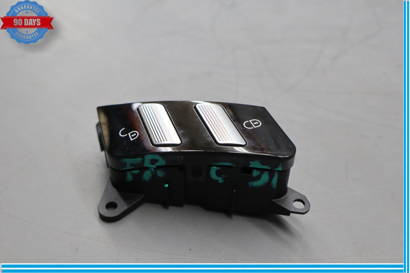Load image into Gallery viewer, 07-14 Mercedes S550 CL550 Front Right Passenger Door Lock Switch A2218213151 Oem
