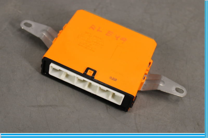 Load image into Gallery viewer, 07-09 Lexus LS460 Rear Left Driver Side Door Control Module 89225-50030 Oem
