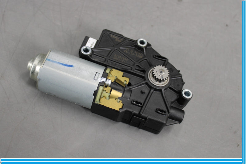 Load image into Gallery viewer, 12-18 BMW 320i 328i F30 Sunroof Sun Roof Drive Motor Unit Actuator Oem
