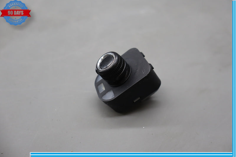 Load image into Gallery viewer, 10-16 Audi A4 Quattro Door Power Side View Mirror Control Switch 8K0959565B Oem
