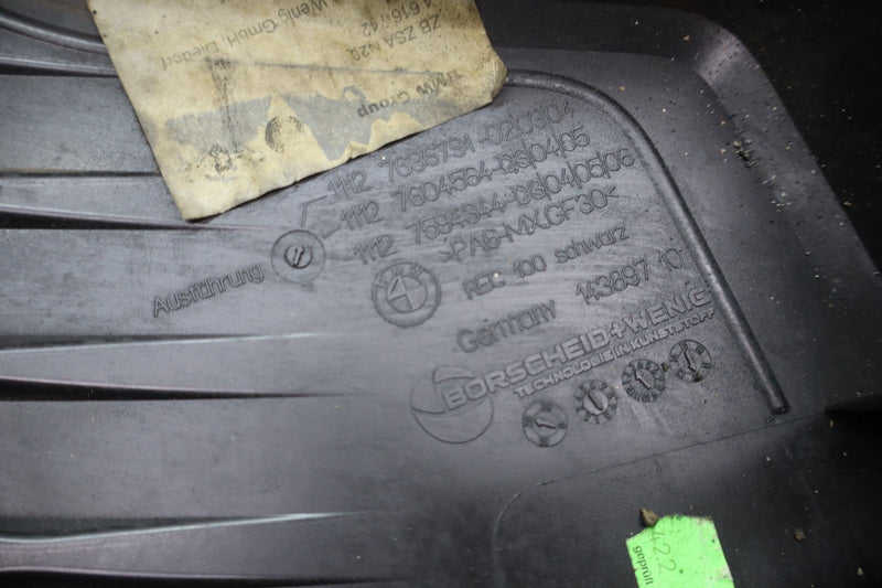 Load image into Gallery viewer, 12-16 BMW 320i 328i 428i F30 Engine Motor Top Upper Cover Trim Panel 7636791 Oem
