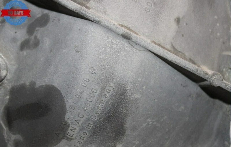 Load image into Gallery viewer, 10-16 Mercedes W204 C250 SL400 E350 Rear Axle Differential Carrier Axle Oem
